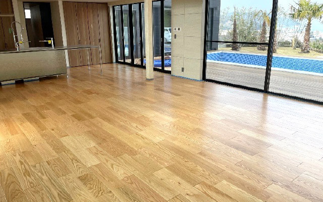 ワンニャンすべらんフロアコーティング